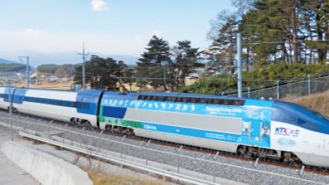 A journey to the East Sea by high-speed train : New KTX line makes Gangneung’s wonders all the more accessible